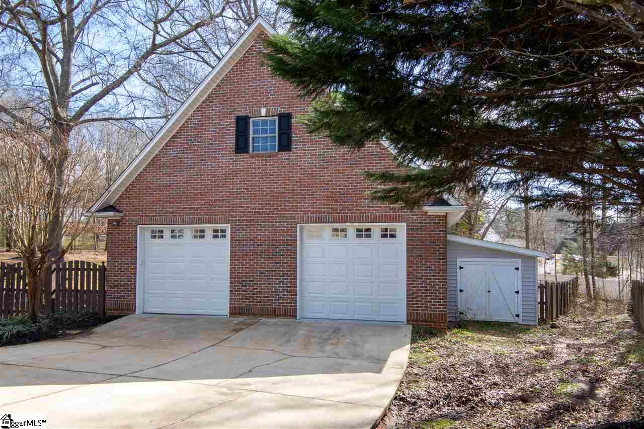 609 Abbey Road Easley, SC 29642 - Photo 23 of 36 Gallery Image 23