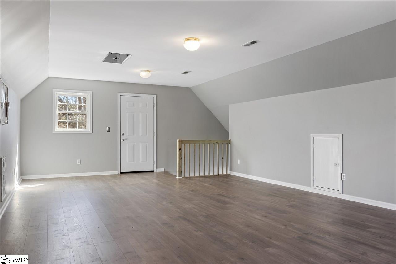 609 Abbey Road Easley, SC 29642 - Photo 24 of 36 Gallery Image 24