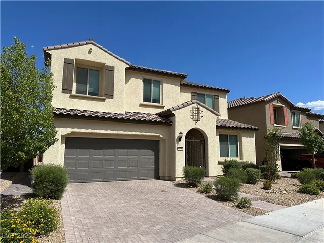 $3,100 | 8236 Serpentine Sands Street, Las Vegas, NV 89166