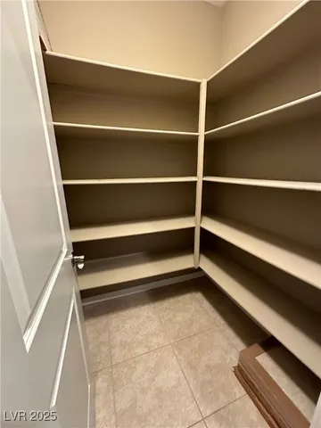 $3,100 | 8236 Serpentine Sands Street, Las Vegas, NV 89166