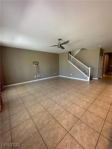 $3,100 | 8236 Serpentine Sands Street, Las Vegas, NV 89166