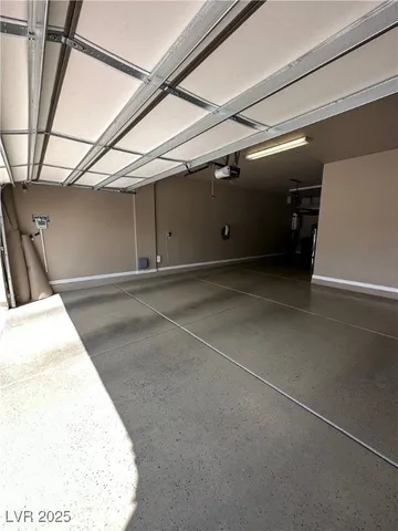 $3,100 | 8236 Serpentine Sands Street, Las Vegas, NV 89166