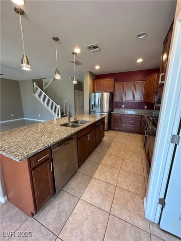 $3,100 | 8236 Serpentine Sands Street, Las Vegas, NV 89166