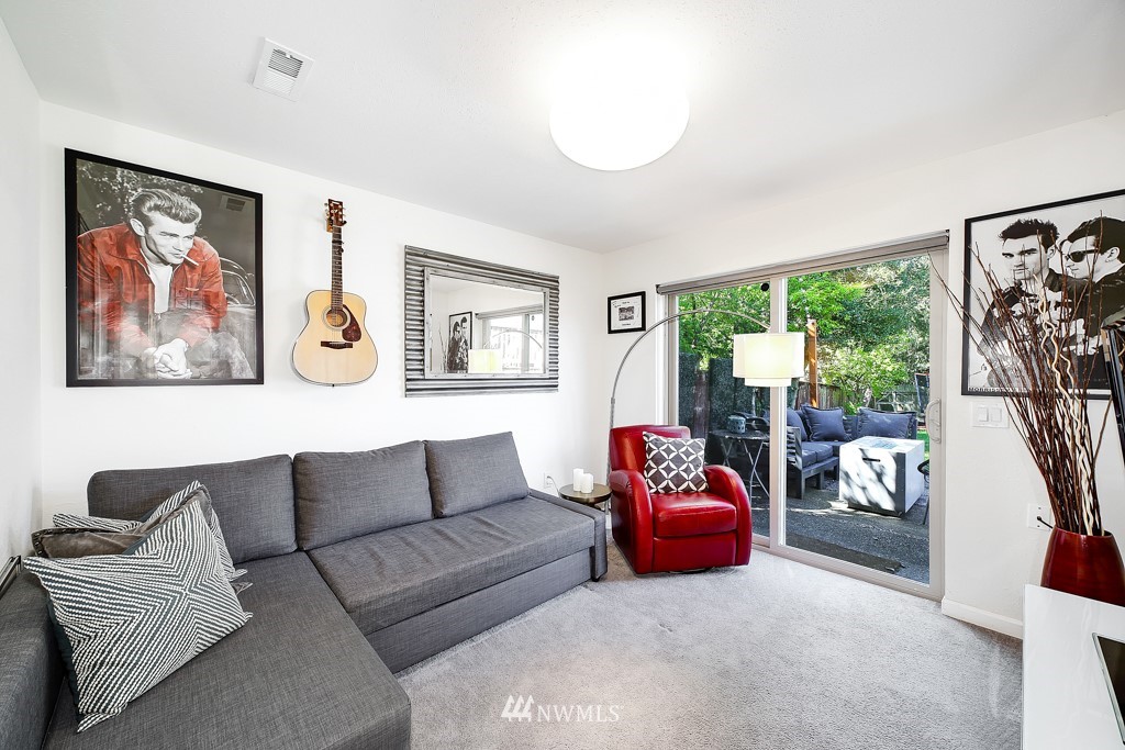 3914 Southwest 97th Street Seattle, WA 98136 - Photo 15 of 26 Gallery Image 15