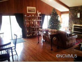 36 Camelfield Road Weaverville, NC 28787 - Photo 3 of 15 Gallery Image 3