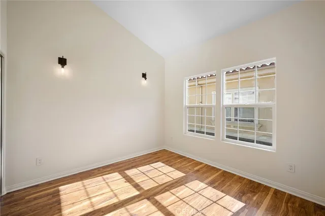 $5,000 | 415 East Dryden Street, Unit 108, Glendale, CA 91207