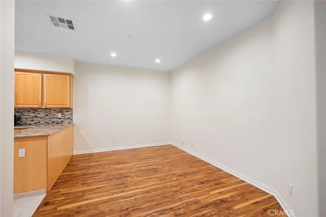 $5,000 | 415 East Dryden Street, Unit 108, Glendale, CA 91207