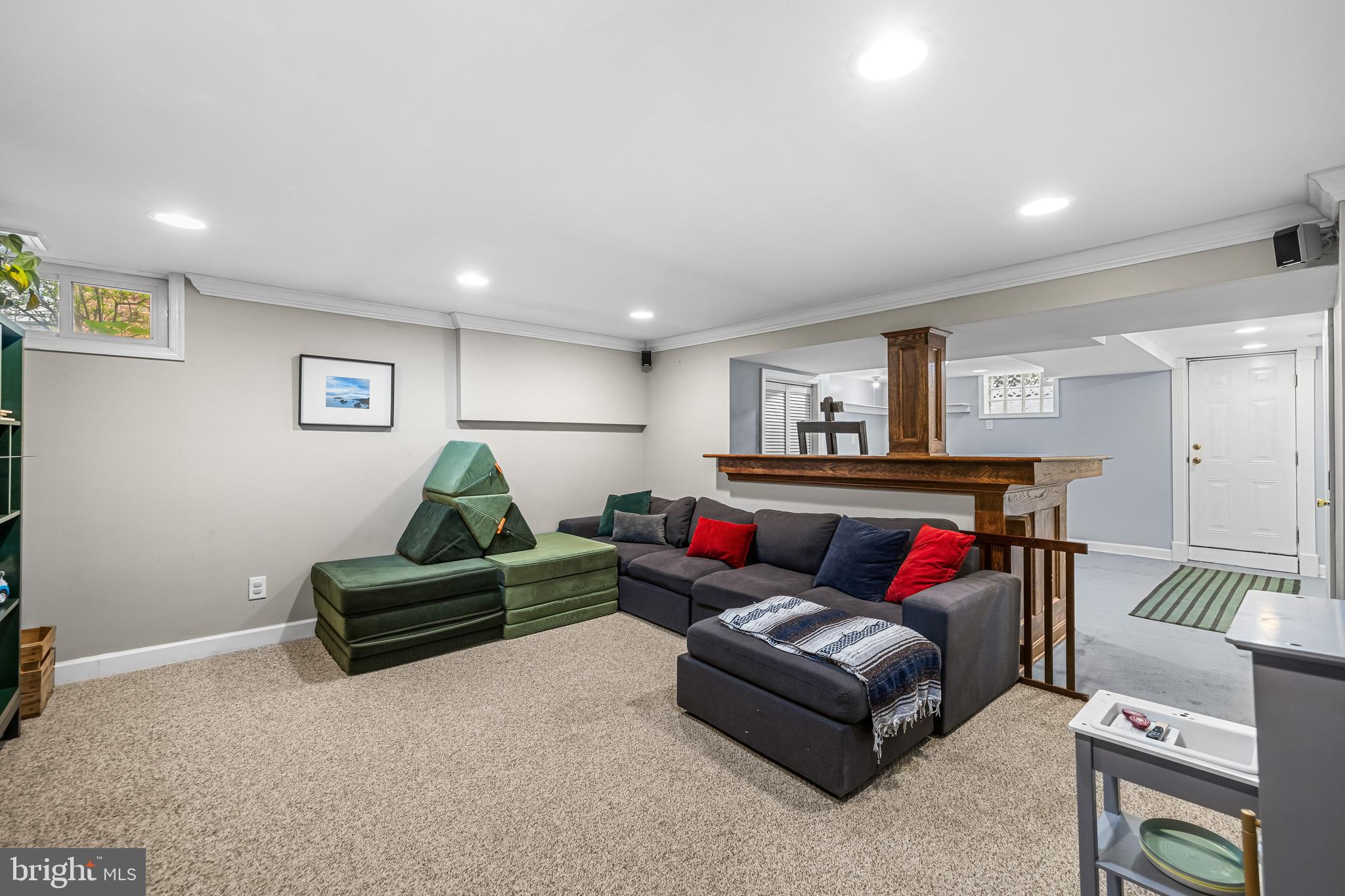 1620 Hardwick Road Towson, MD 21286 - Photo 29 of 38 a living room with furniture and a wooden floor