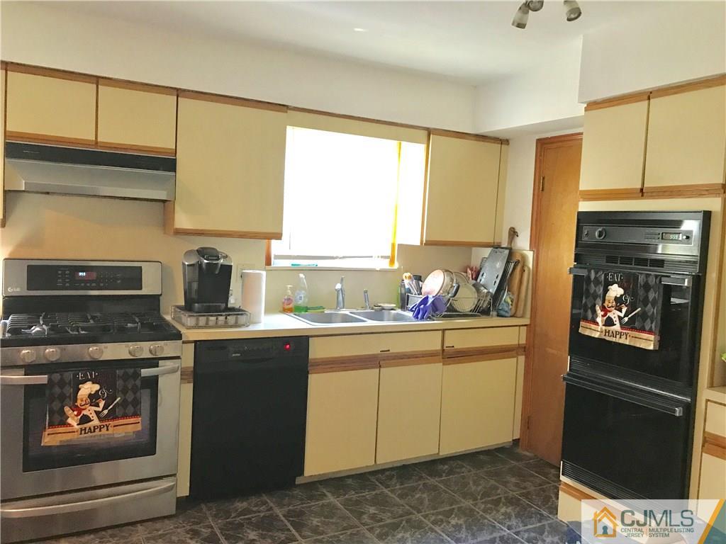 6 Academic Road East Brunswick, NJ 08816 - Photo 7 of 12 Gallery Image 7
