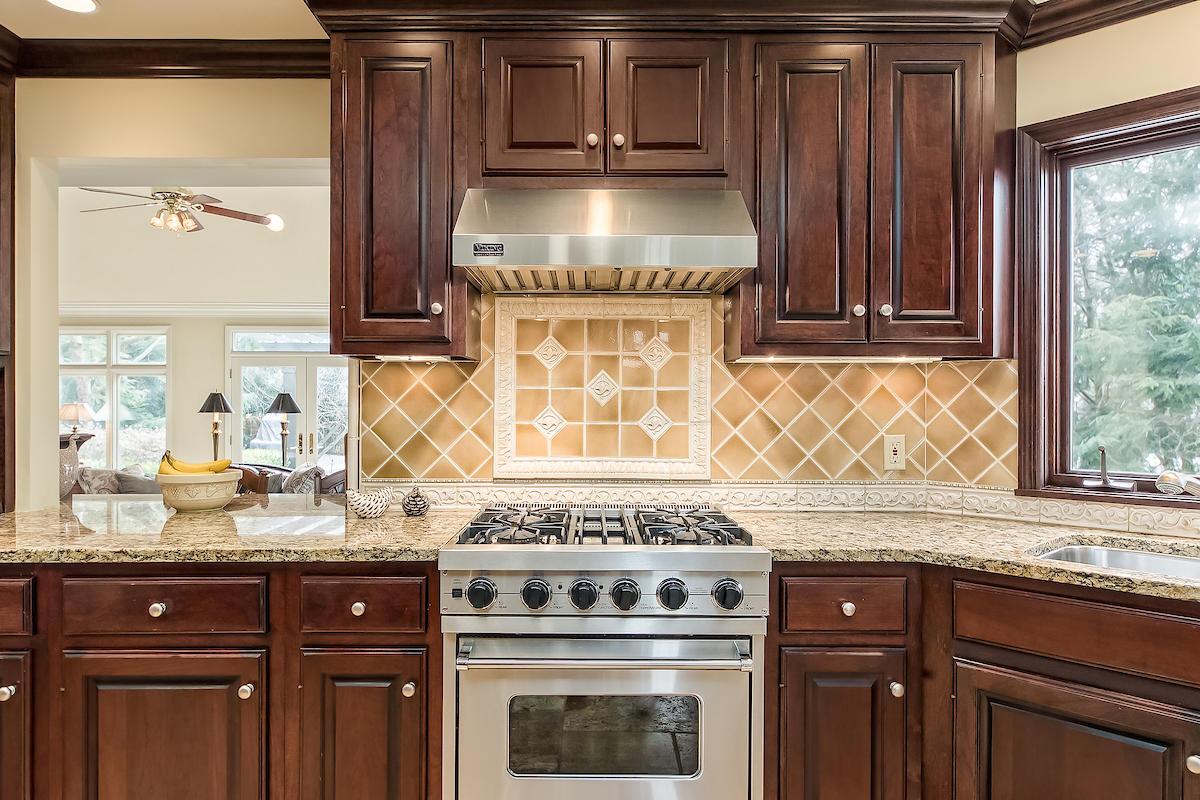2340 Oxford Road Columbus, OH 43221 - Photo 15 of 40