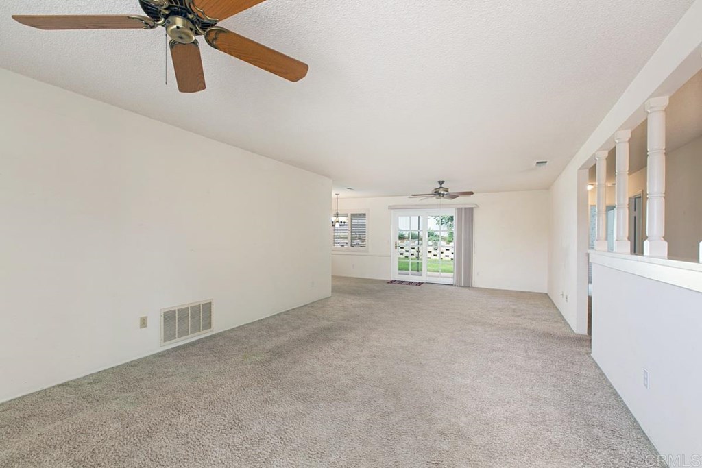 938 Doris Drive Encinitas, CA 92024 - Photo 3 of 25