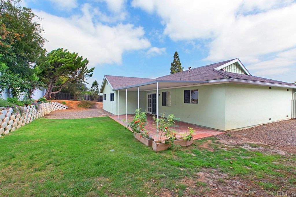938 Doris Drive Encinitas, CA 92024 - Photo 22 of 25
