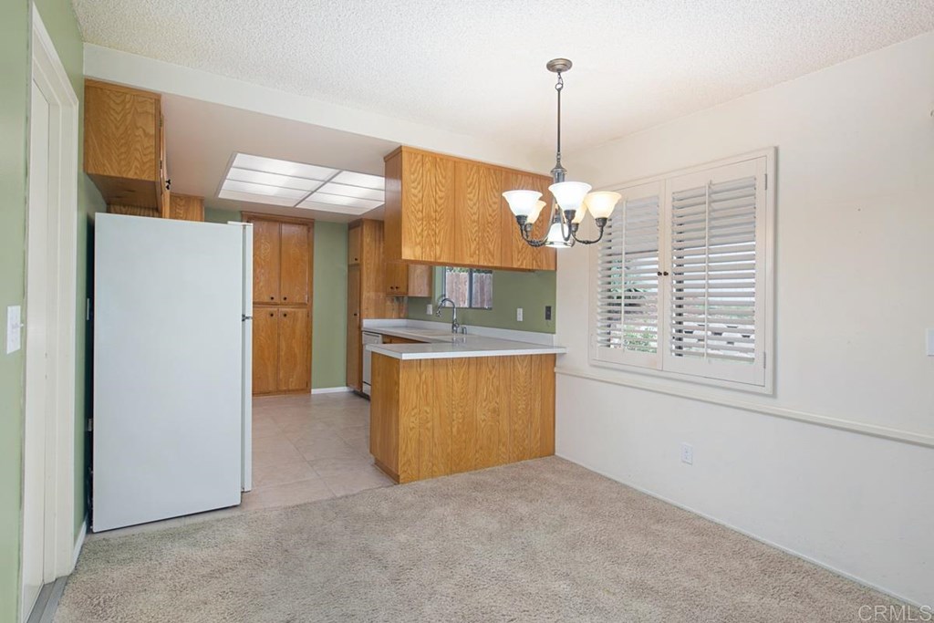 938 Doris Drive Encinitas, CA 92024 - Photo 5 of 25