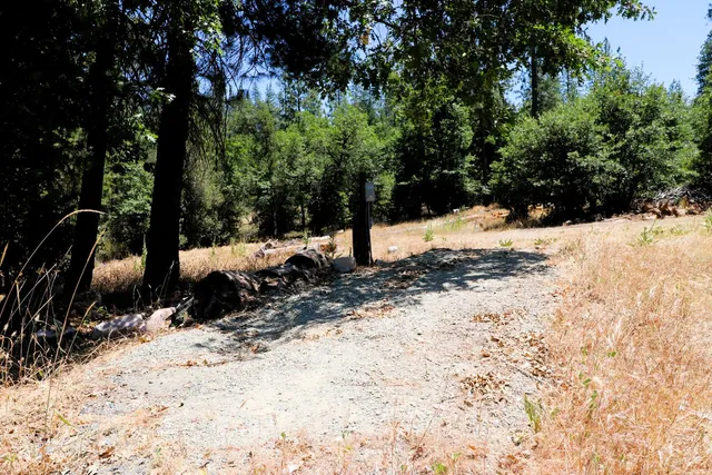 $110,000 | 1402 Meredith Lane, Rail Road Flat, CA 95245