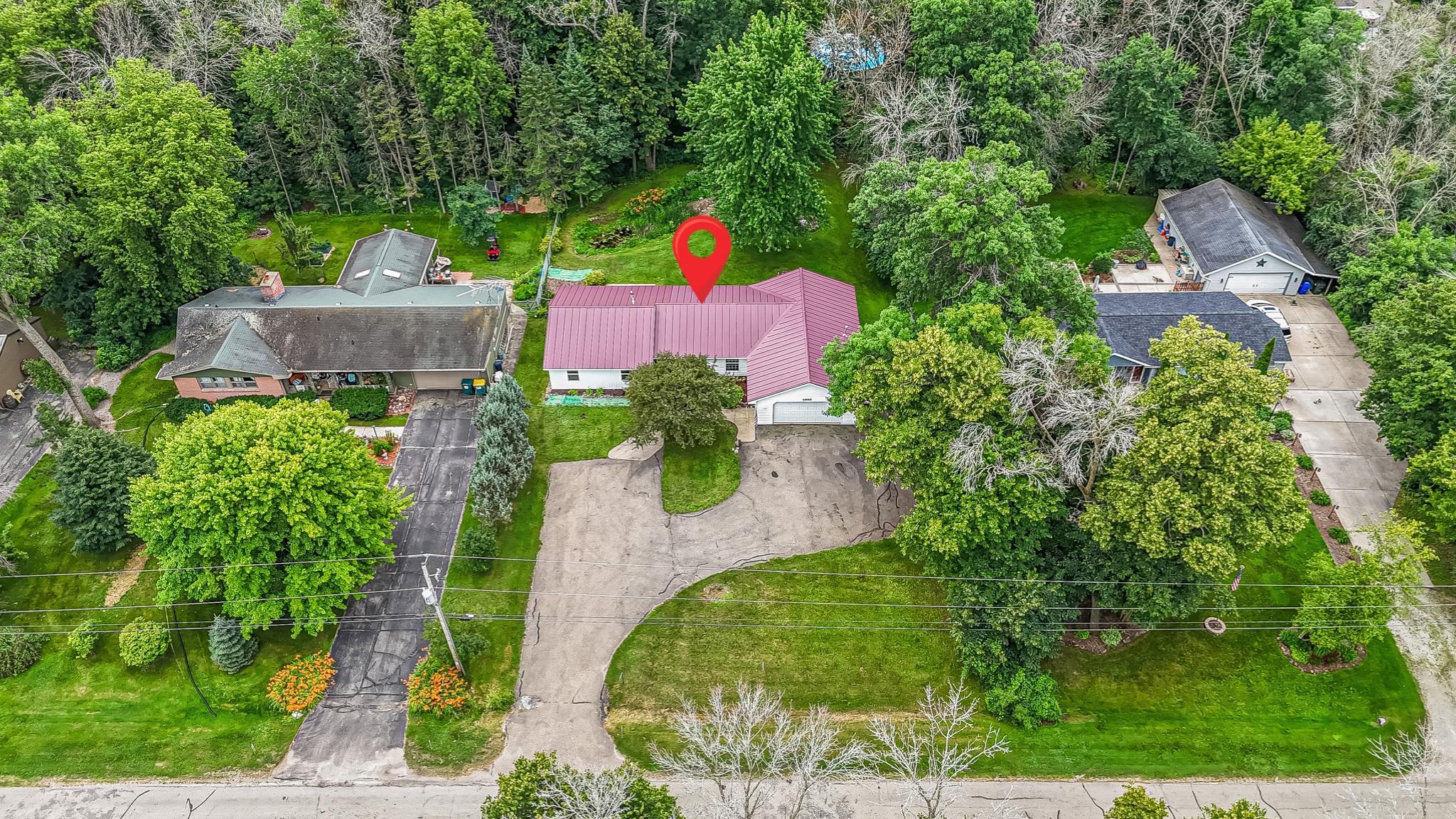 5985 Indian Shore Road Winneconne, WI 54986 - Photo 3 of 39
