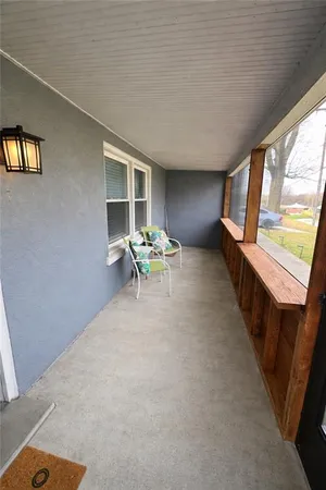 $225,000 | 1 Northwest 64th Street, Kansas City, MO 64118