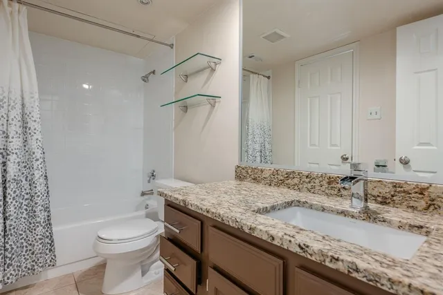 $259,000 | 5200 Martel Avenue, Unit 37C, Dallas, TX 75206