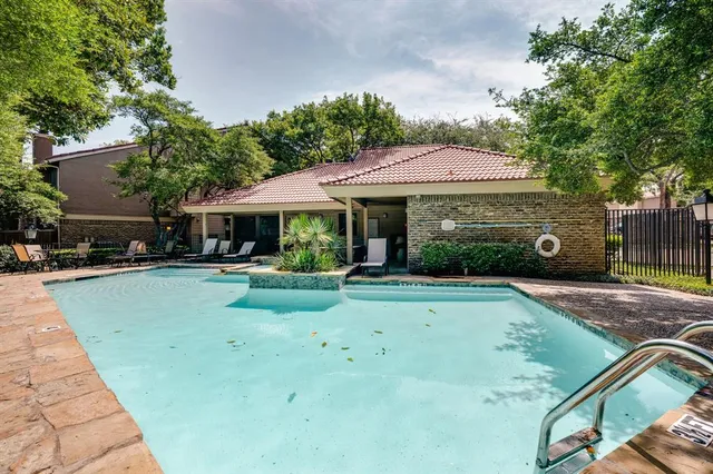 $259,000 | 5200 Martel Avenue, Unit 37C, Dallas, TX 75206
