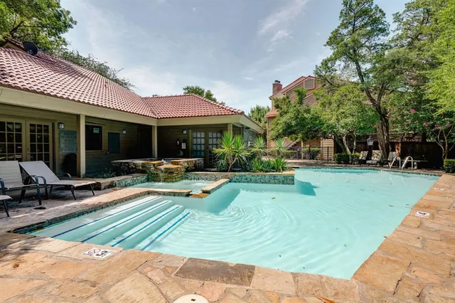 $259,000 | 5200 Martel Avenue, Unit 37C, Dallas, TX 75206