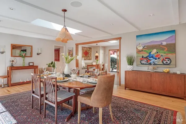 $1,550,000 | 17600 Willow Creek Road, Occidental, CA 95465
