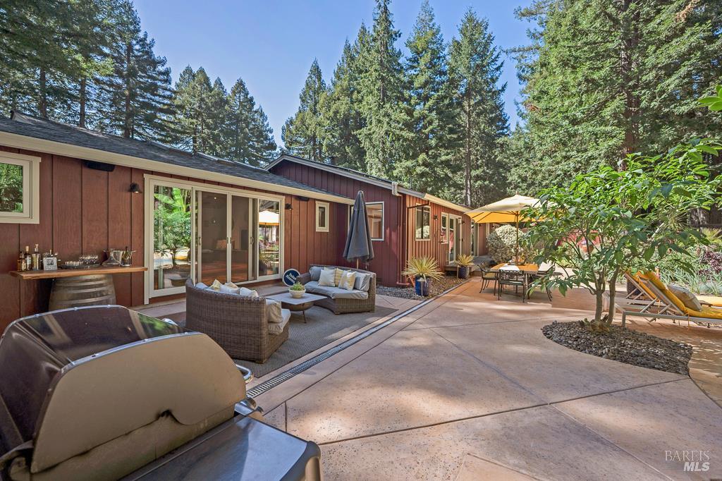 17600 Willow Creek Road Occidental, CA 95465 - Photo 40 of 79