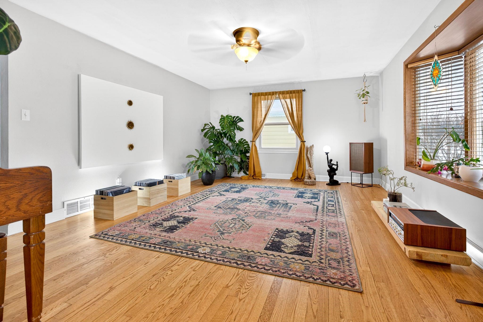 1224 East Marquette Street Appleton, WI 54911 - Photo 8 of 40