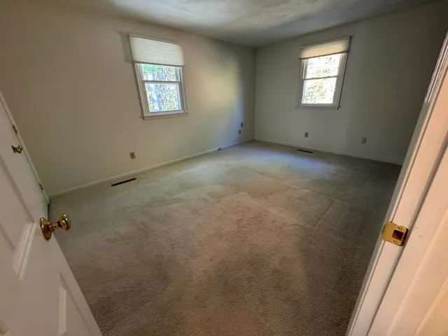 $3,700 | 27 Pine Meadows Drive, Unit 27, Exeter, NH 03833