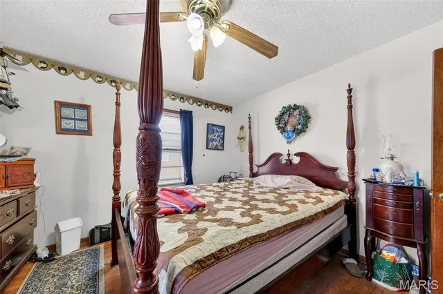 $115,000 | 212 Boyd Drive, Louisiana, MO 63353