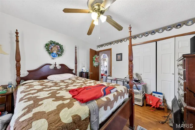 $115,000 | 212 Boyd Drive, Louisiana, MO 63353