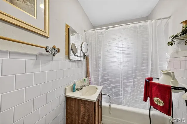 $115,000 | 212 Boyd Drive, Louisiana, MO 63353