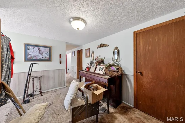 $115,000 | 212 Boyd Drive, Louisiana, MO 63353