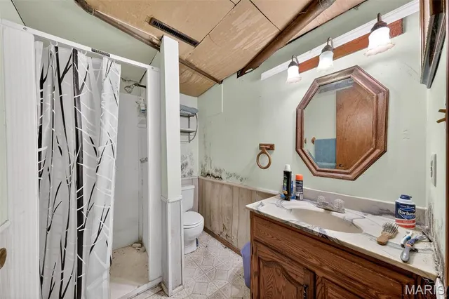 $115,000 | 212 Boyd Drive, Louisiana, MO 63353