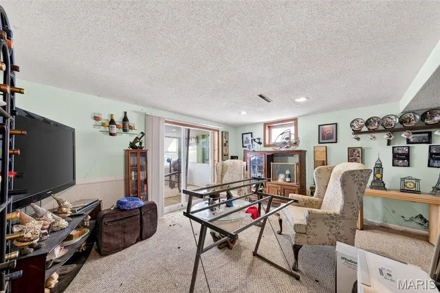 $115,000 | 212 Boyd Drive, Louisiana, MO 63353