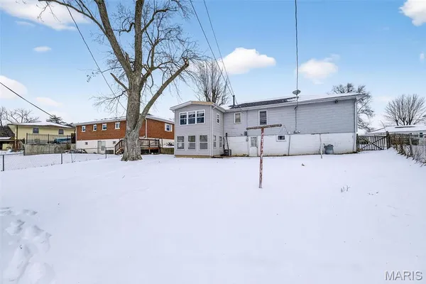 $100,000 | 212 Boyd Drive, Louisiana, MO 63353