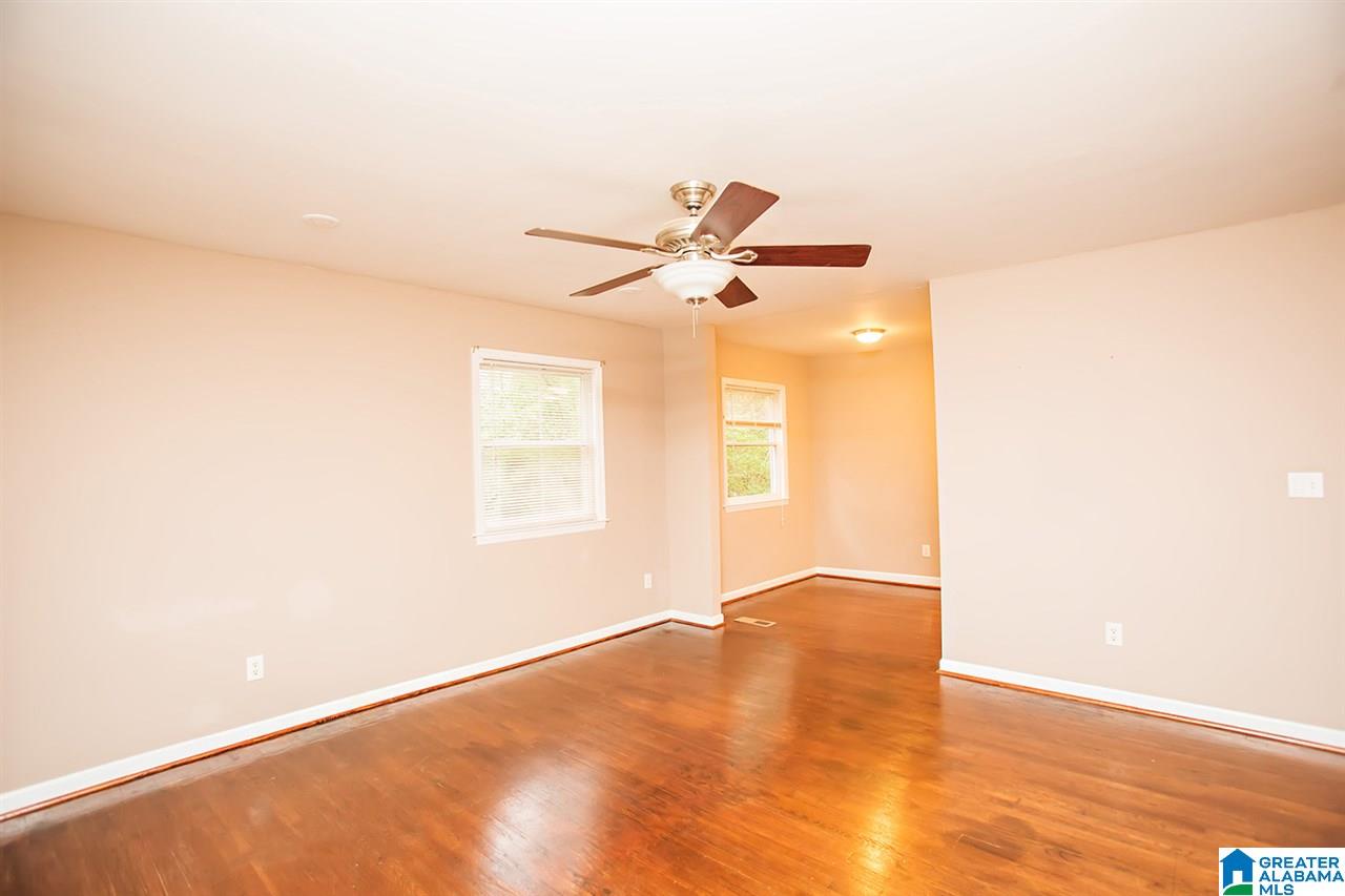 2153 Chapel Hill Road Birmingham, AL 35216 - Photo 3 of 28