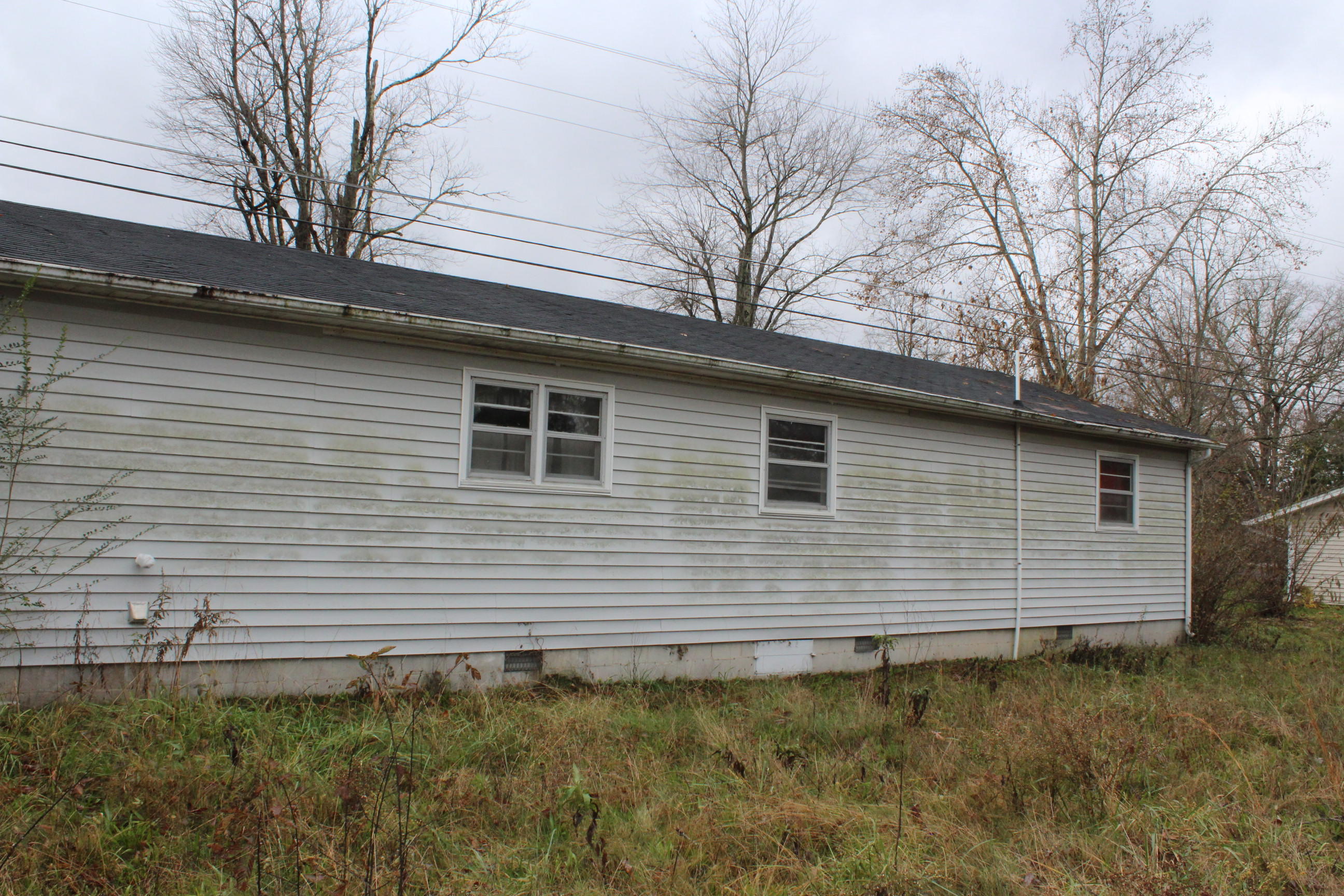 710 Rugby Avenue Jamestown, TN 38556 - Photo 5 of 15 005