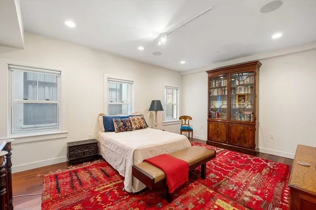 $2,799,000 | 1 Winter Place, Unit 3, Boston, MA 02108