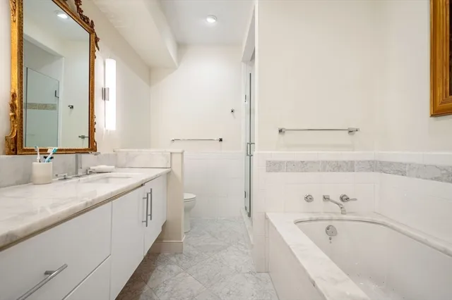 $2,799,000 | 1 Winter Place, Unit 3, Boston, MA 02108