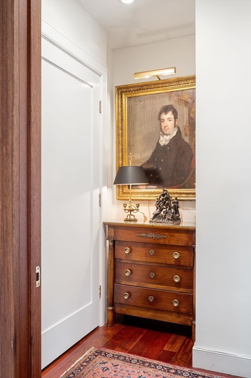 1 Winter Place, Unit 3 Boston, MA 02108 - Photo 33 of 38