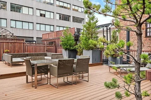 $2,799,000 | 1 Winter Place, Unit 3, Boston, MA 02108