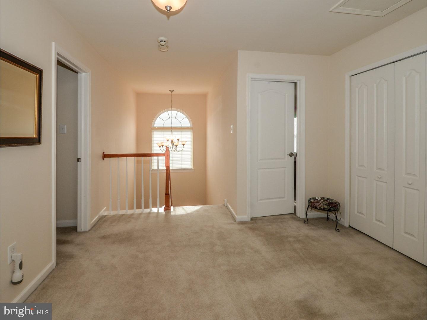 1296 Street Road Southampton, PA 18966 - Photo 17 of 25 Hallway