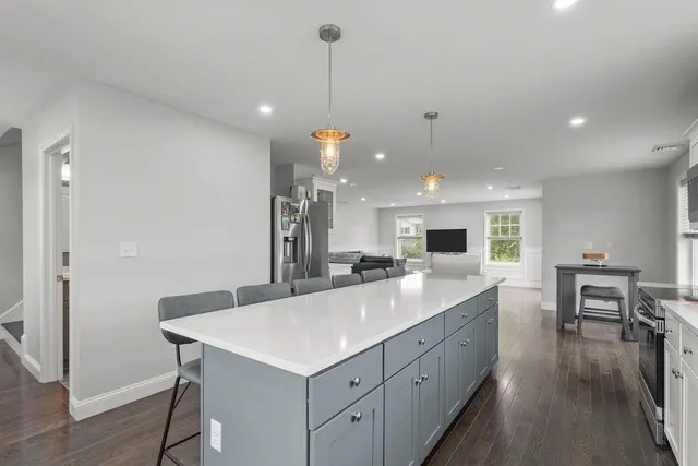 $660,000 | 15 Spadina Avenue, Warwick, RI 02889