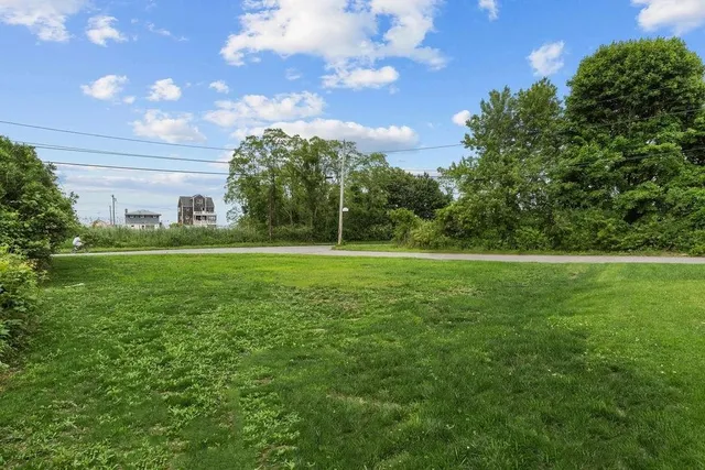 $660,000 | 15 Spadina Avenue, Warwick, RI 02889