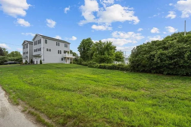 $660,000 | 15 Spadina Avenue, Warwick, RI 02889