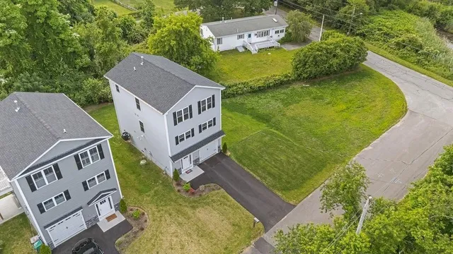 $660,000 | 15 Spadina Avenue, Warwick, RI 02889