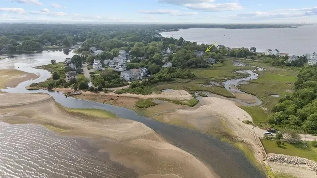 $660,000 | 15 Spadina Avenue, Warwick, RI 02889