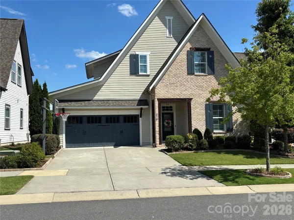 $825,000 | 419 Rocking Chair Lane, Fort Mill, SC 29708
