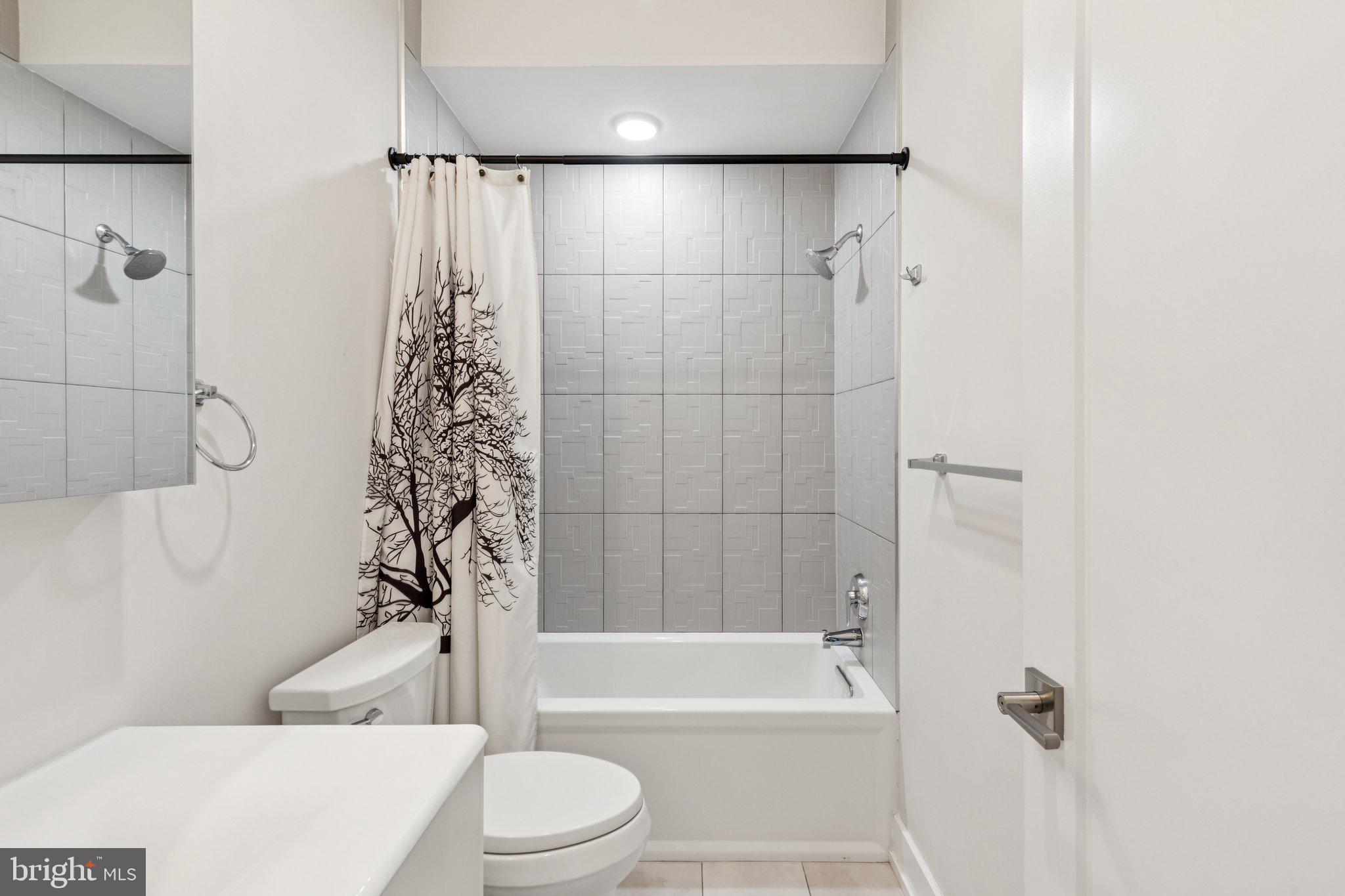 1305 North 27th Street, Unit 5 Philadelphia, PA 19121 - Photo 28 of 64