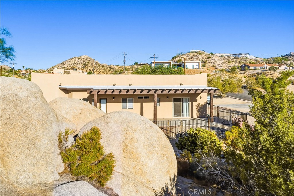 6231 Mirlo Road Yucca Valley, CA 92284 - Photo 2 of 57 Gallery Image 2