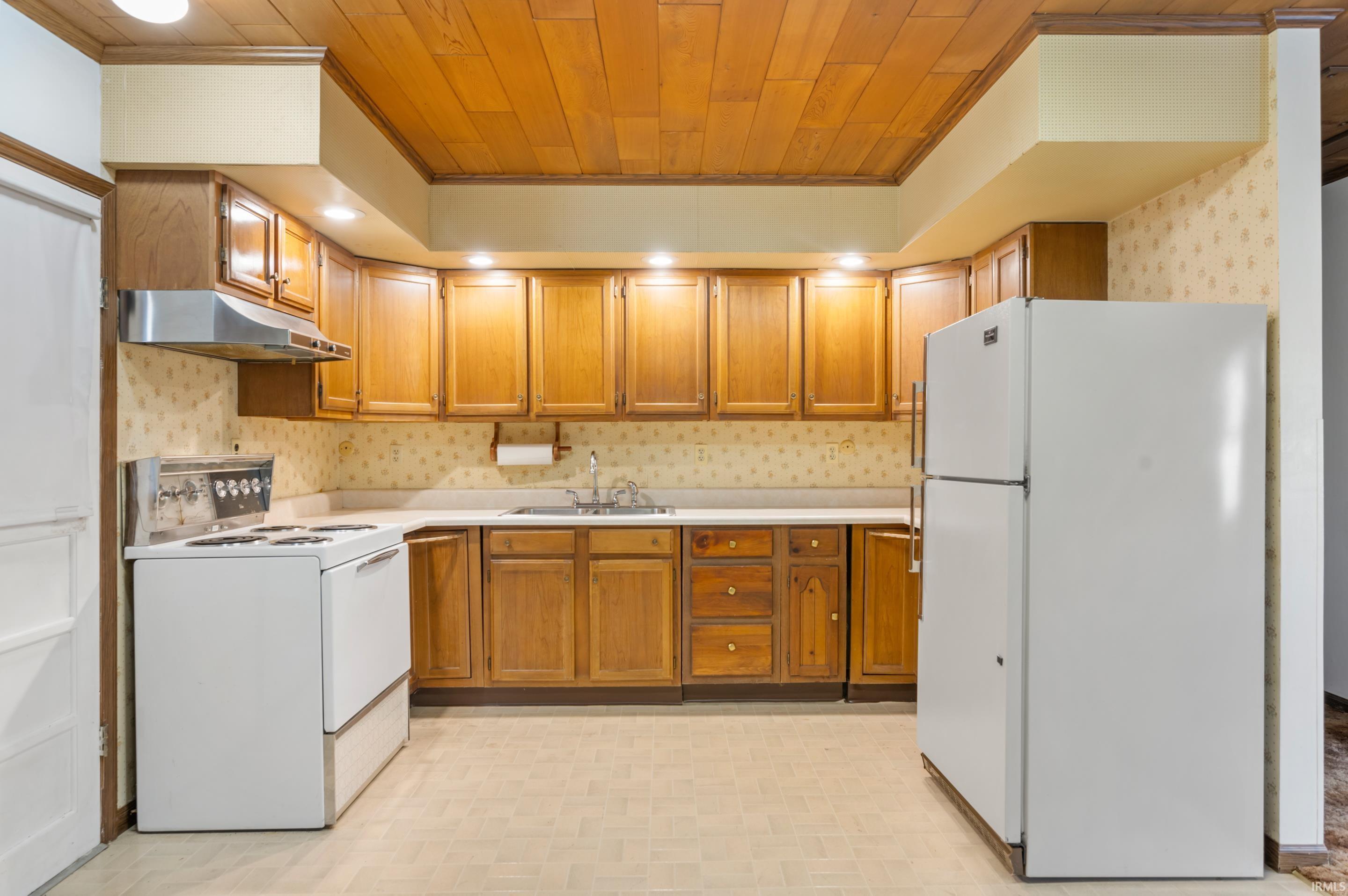 5115 West River Road Muncie, IN 47304 - Photo 12 of 33